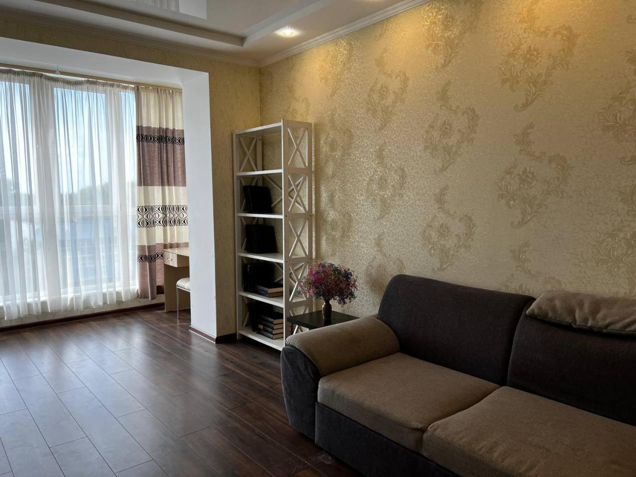 Chernigov City Apartments Na Peremohy Dış mekan fotoğraf